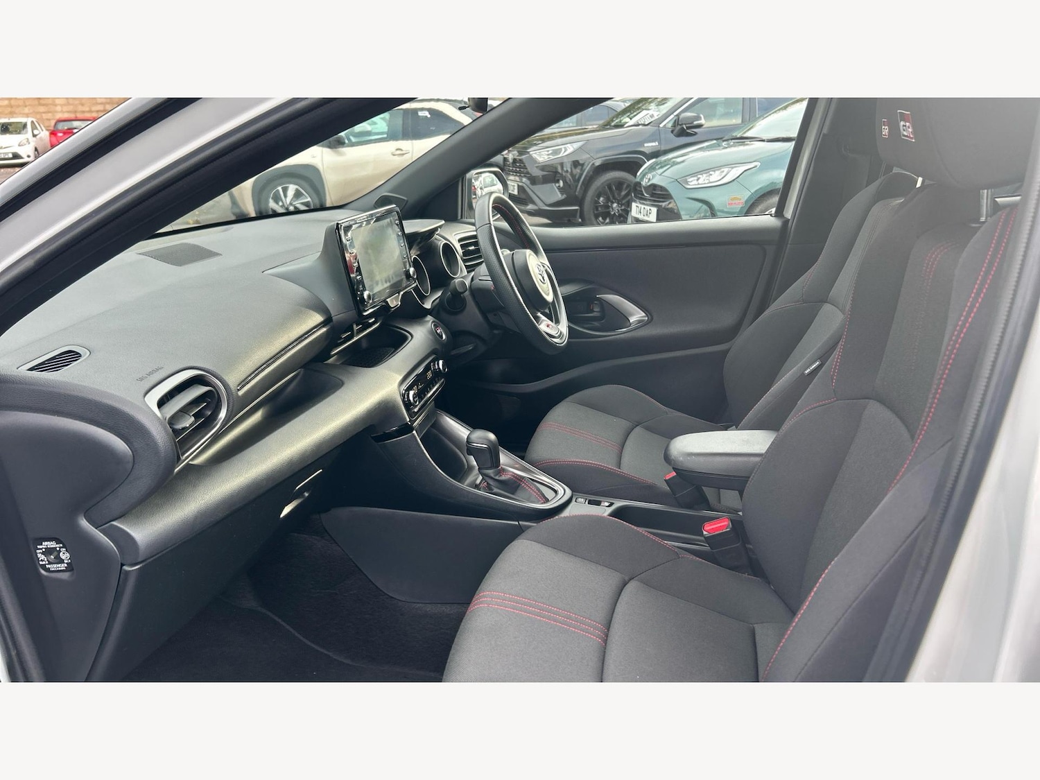 Used Toyota Yaris 2023 for sale - 76326727: Photo 12