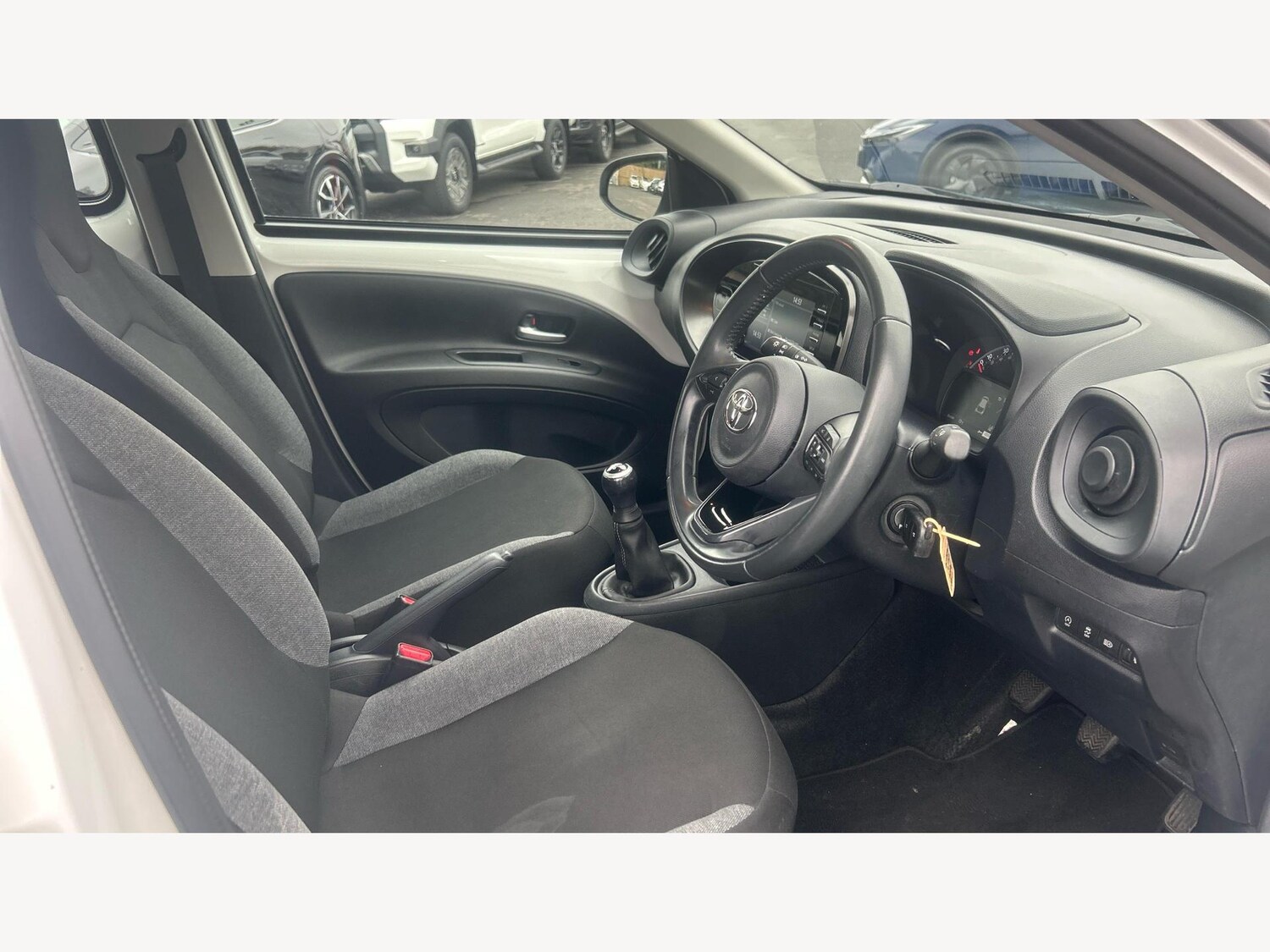 Used Toyota Aygo X 2022 for sale - 76326915: Photo 13
