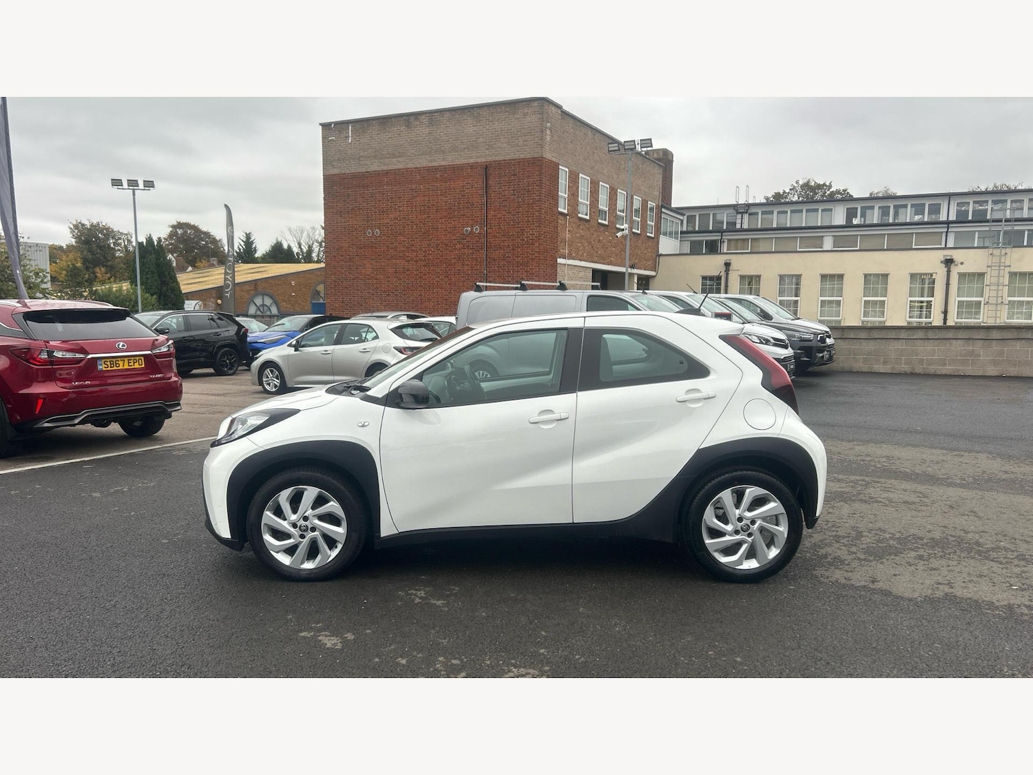 Used Toyota Aygo X 2022 for sale - 76326915: Photo 19