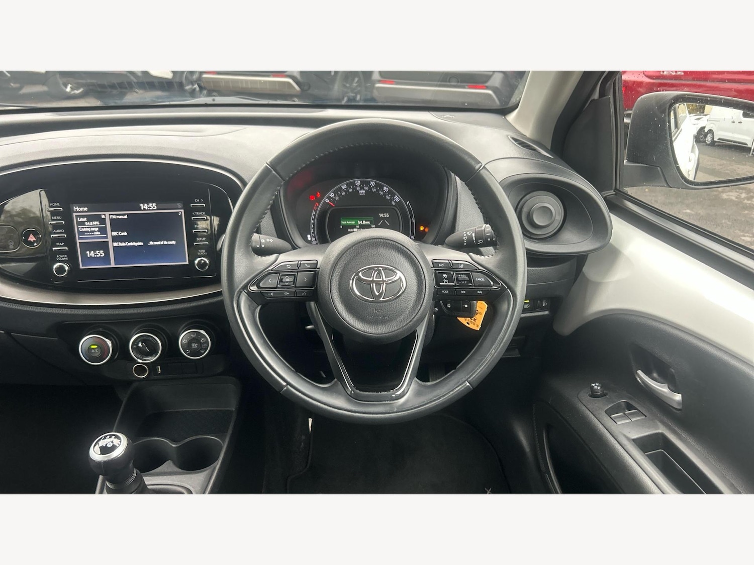 Used Toyota Aygo X 2022 for sale - 76326915: Photo 8