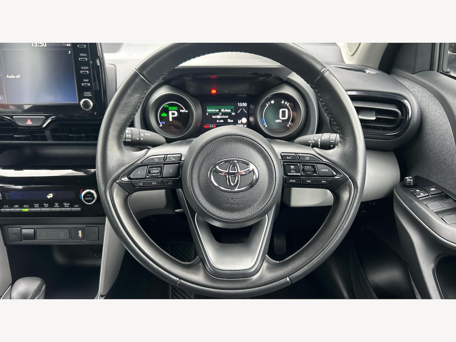 Used Toyota Yaris Cross 2022 for sale - 77060436: Photo 10