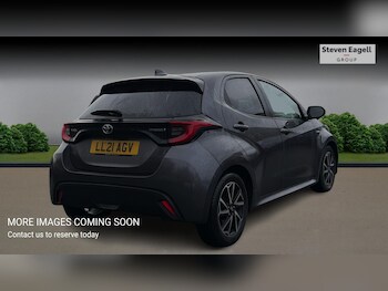 Used Toyota Yaris 2021 for sale - 77230202: Photo