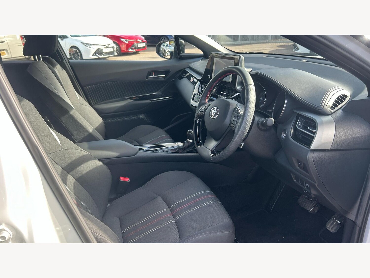 Used Toyota C-HR 2023 for sale - 75719960: Photo 13