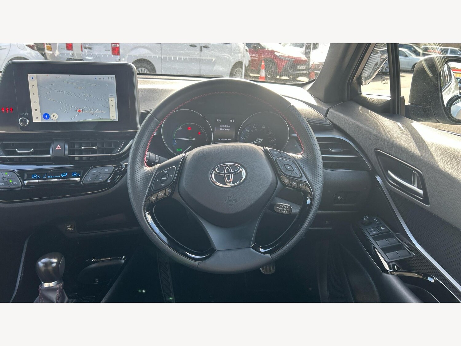 Used Toyota C-HR 2023 for sale - 75719960: Photo 8