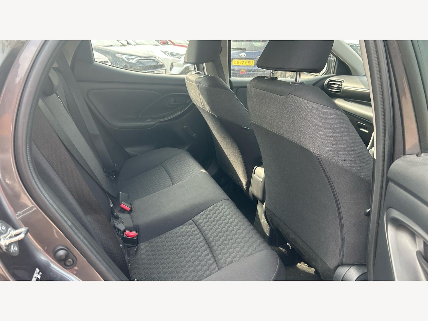 Used Toyota Yaris for sale - 78006680: Photo 14