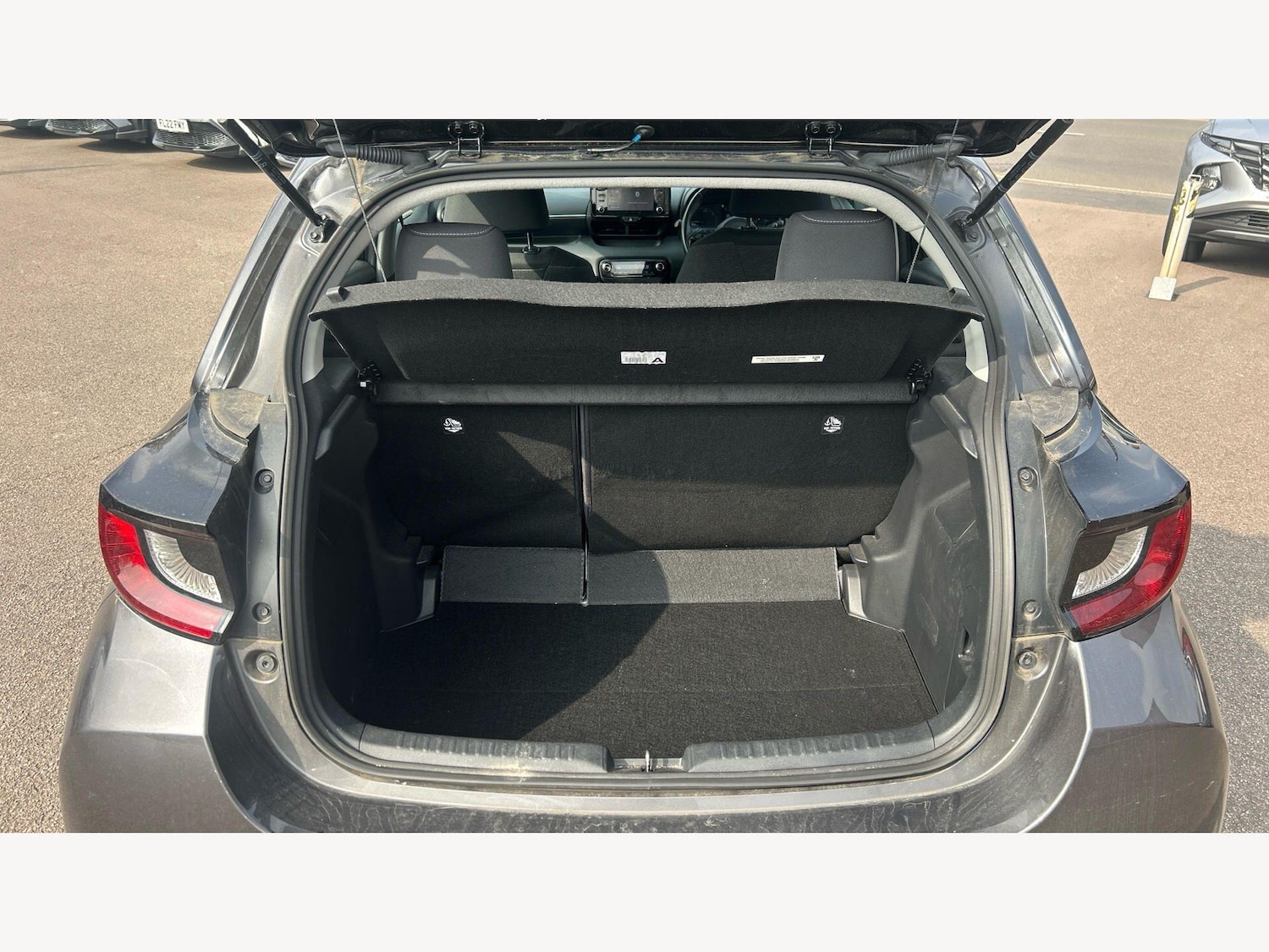 Used Toyota Yaris for sale - 78006680: Photo 16