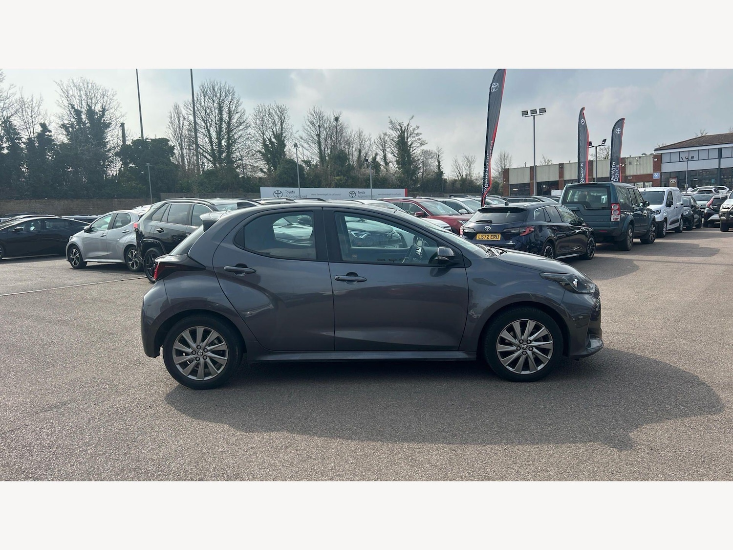 Used Toyota Yaris for sale - 78006680: Photo 18