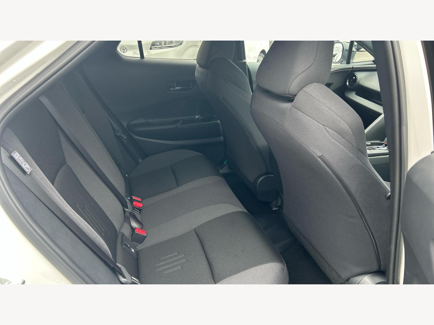 Used Toyota C-HR 2025 for sale - 76926596: Photo 14