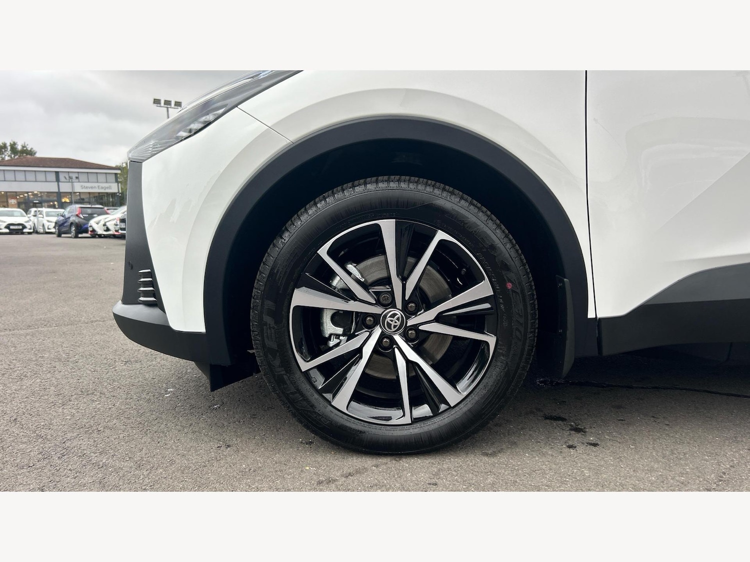 Used Toyota C-HR 2025 for sale - 76926596: Photo 20