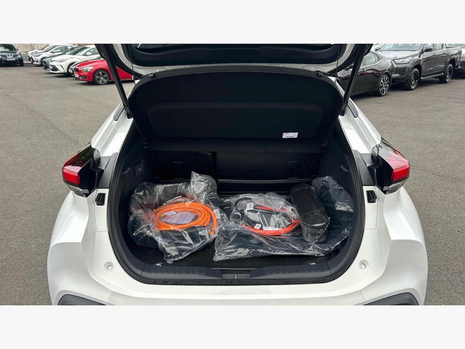 Used Toyota C-HR 2025 for sale - 76926596: Photo 22