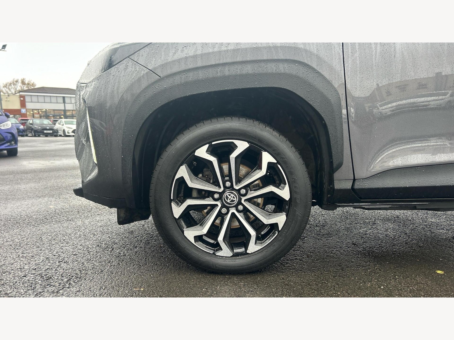 Used Toyota Yaris Cross 2023 for sale - 76865790: Photo 20