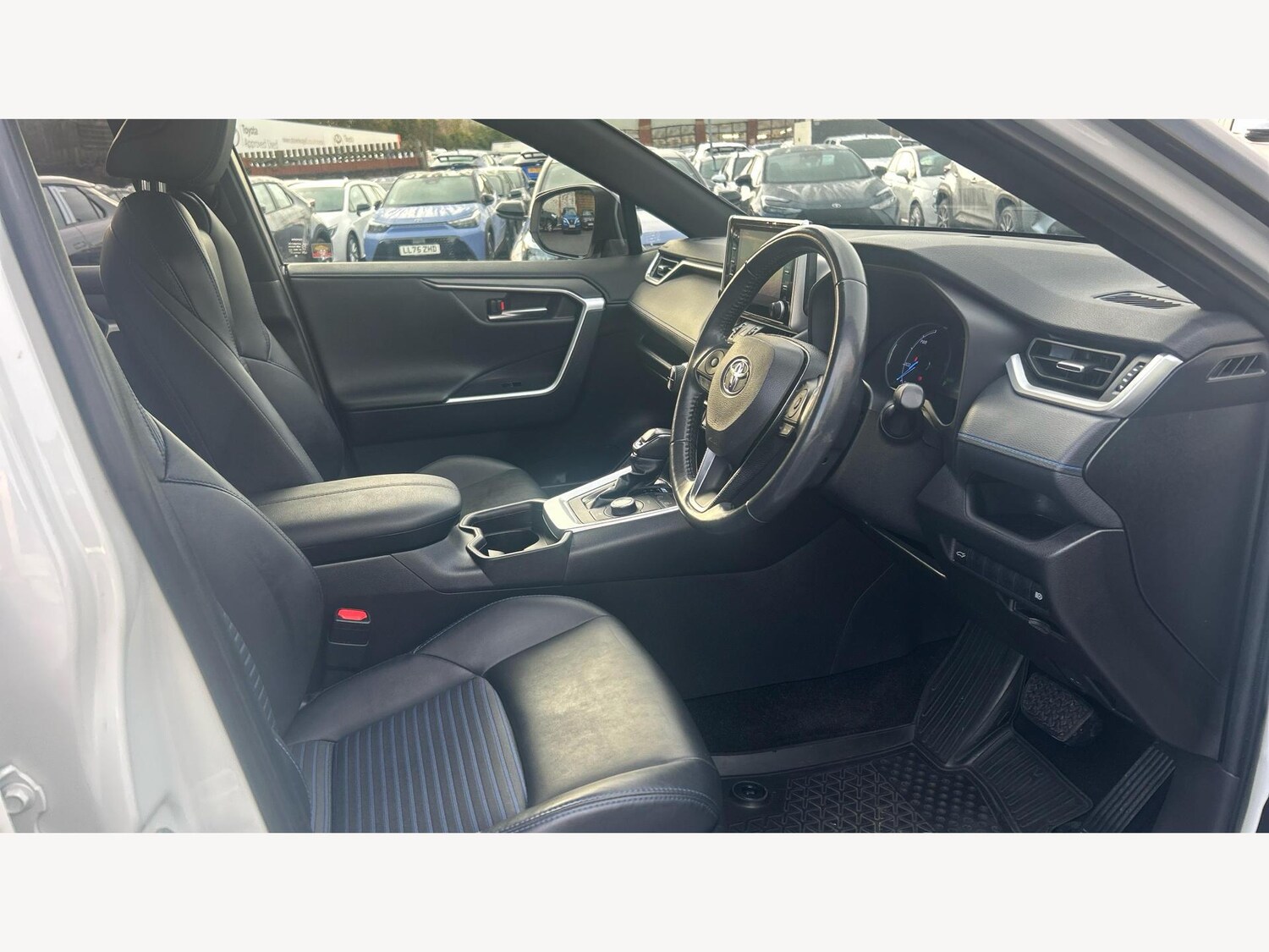 Used Toyota RAV4 for sale - 77230632: Photo 13