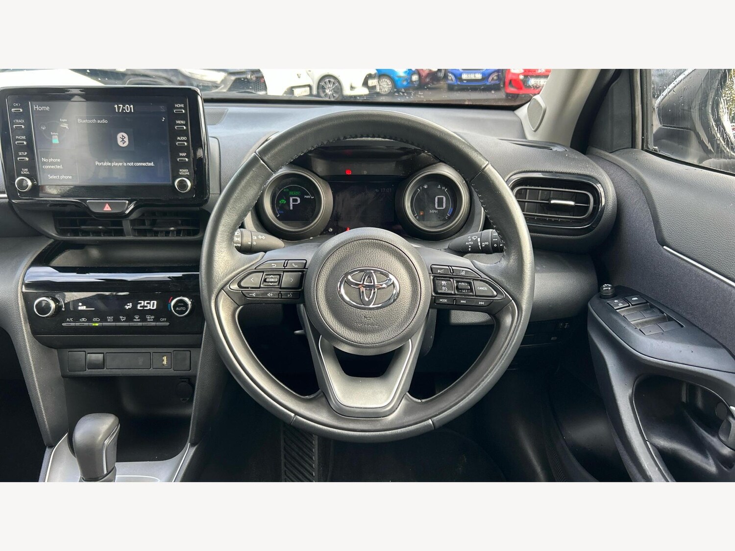 Used Toyota Yaris Cross 2023 for sale - 75719522: Photo 8