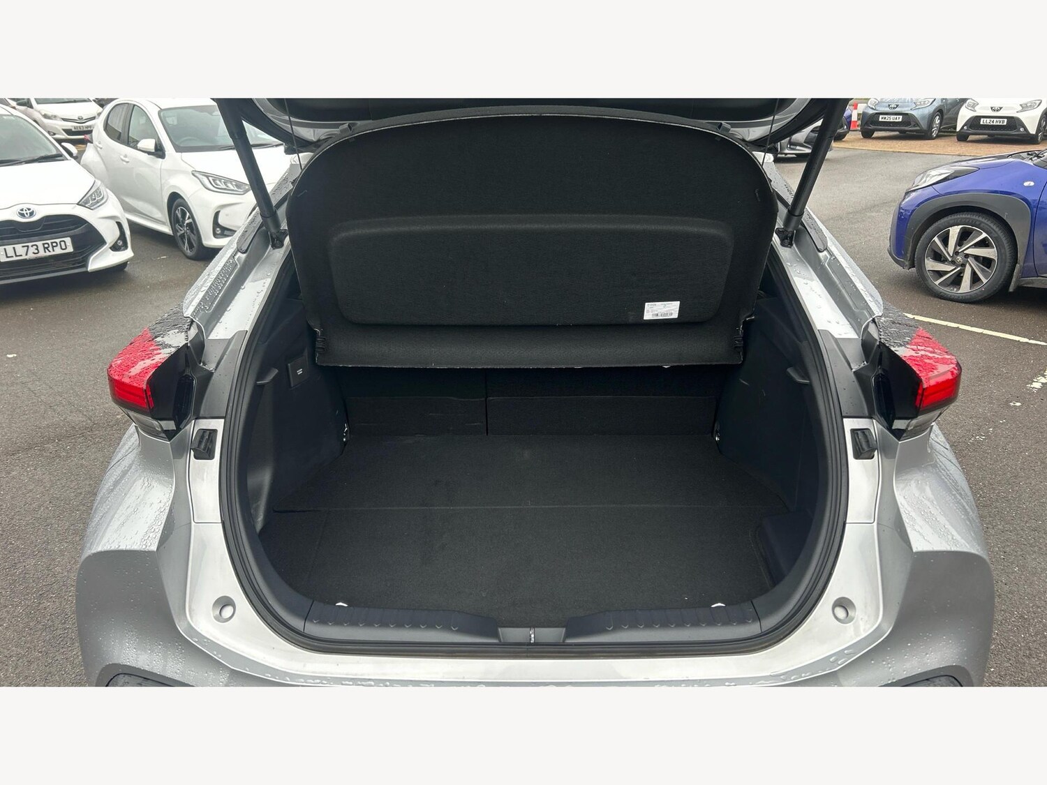 Used Toyota C-HR for sale - 77633723: Photo 16