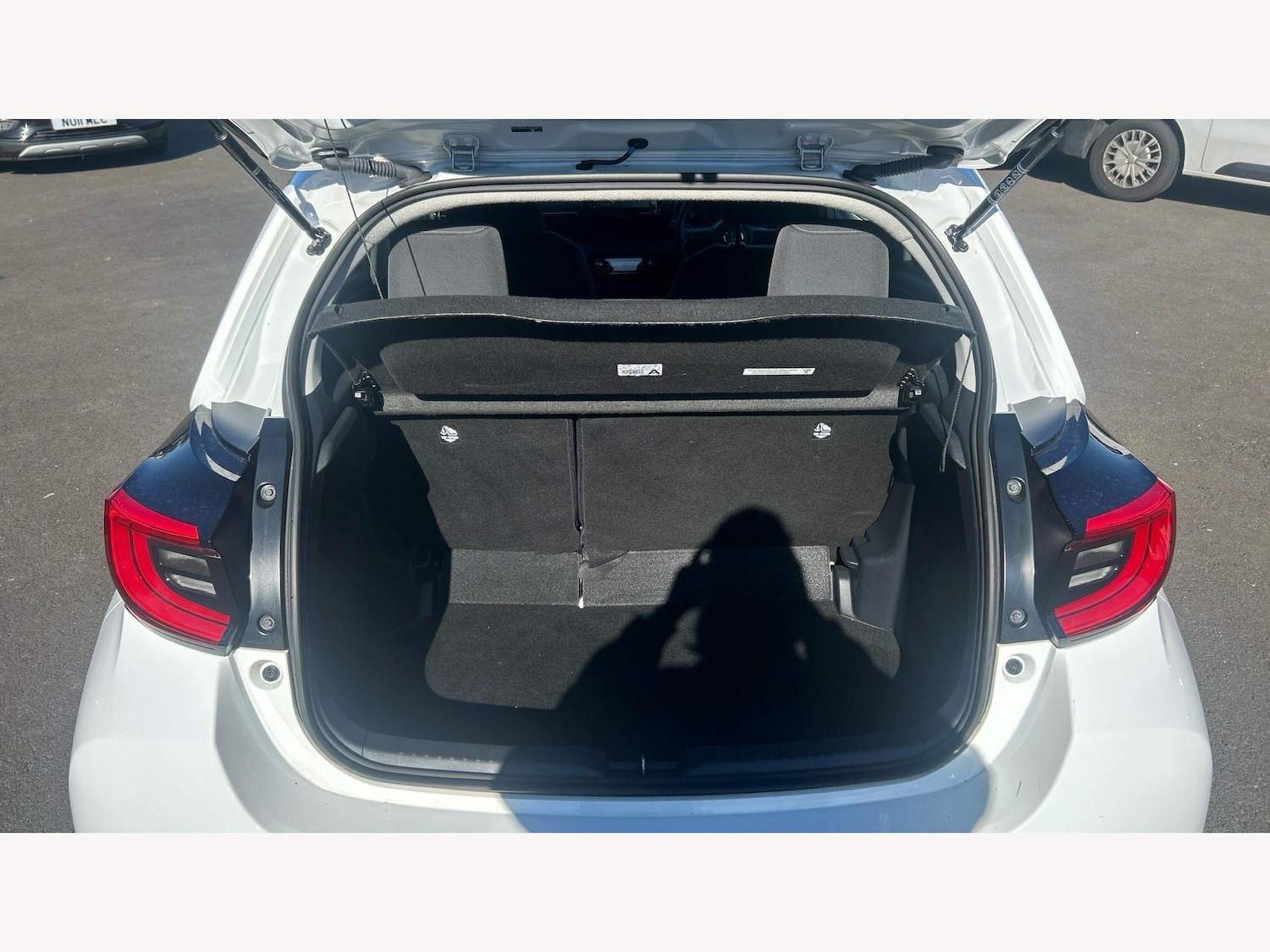 Used Toyota Yaris 2023 for sale - 78170932: Photo 15