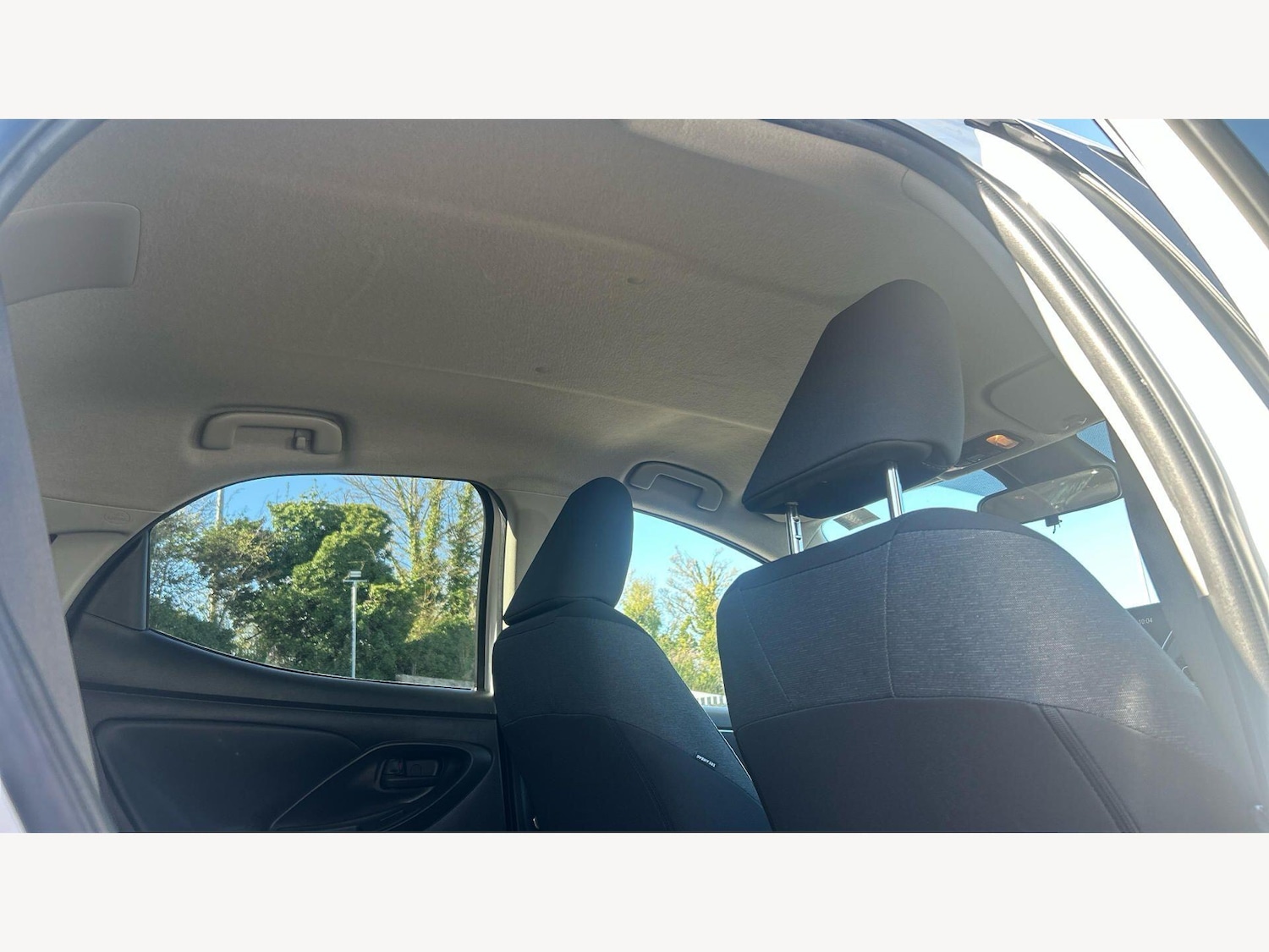 Used Toyota Yaris 2023 for sale - 78170932: Photo 21