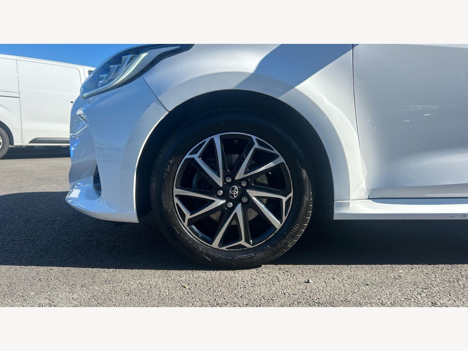 Used Toyota Yaris 2023 for sale - 78170932: Photo 27