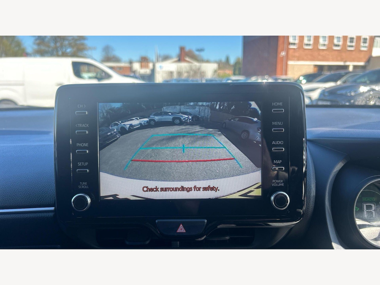 Used Toyota Yaris 2023 for sale - 78170932: Photo 31