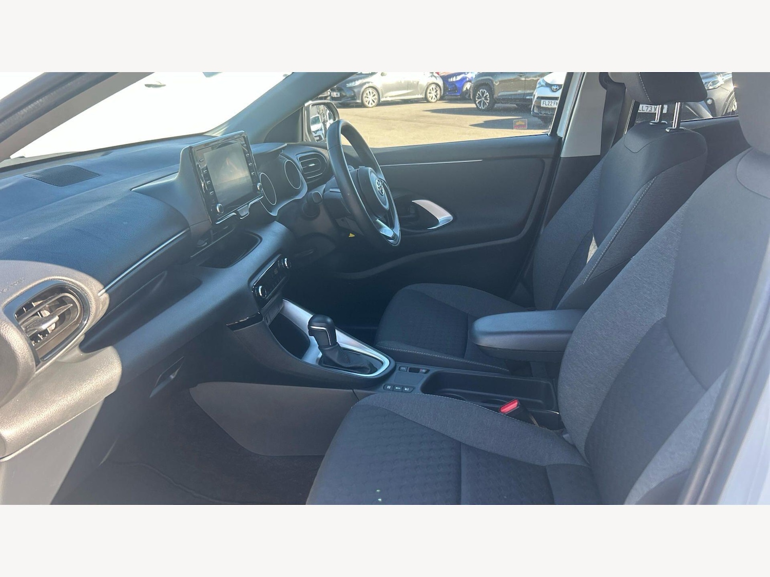 Used Toyota Yaris 2023 for sale - 78170932: Photo 7