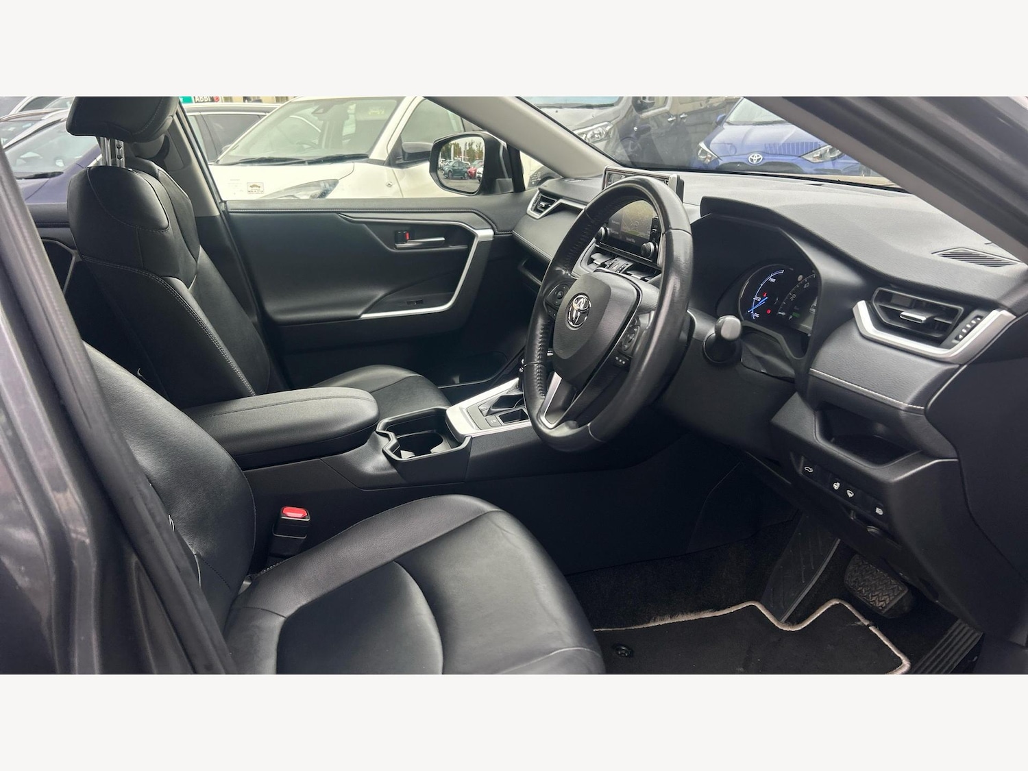 Used Toyota RAV4 2020 for sale - 76258996: Photo 13