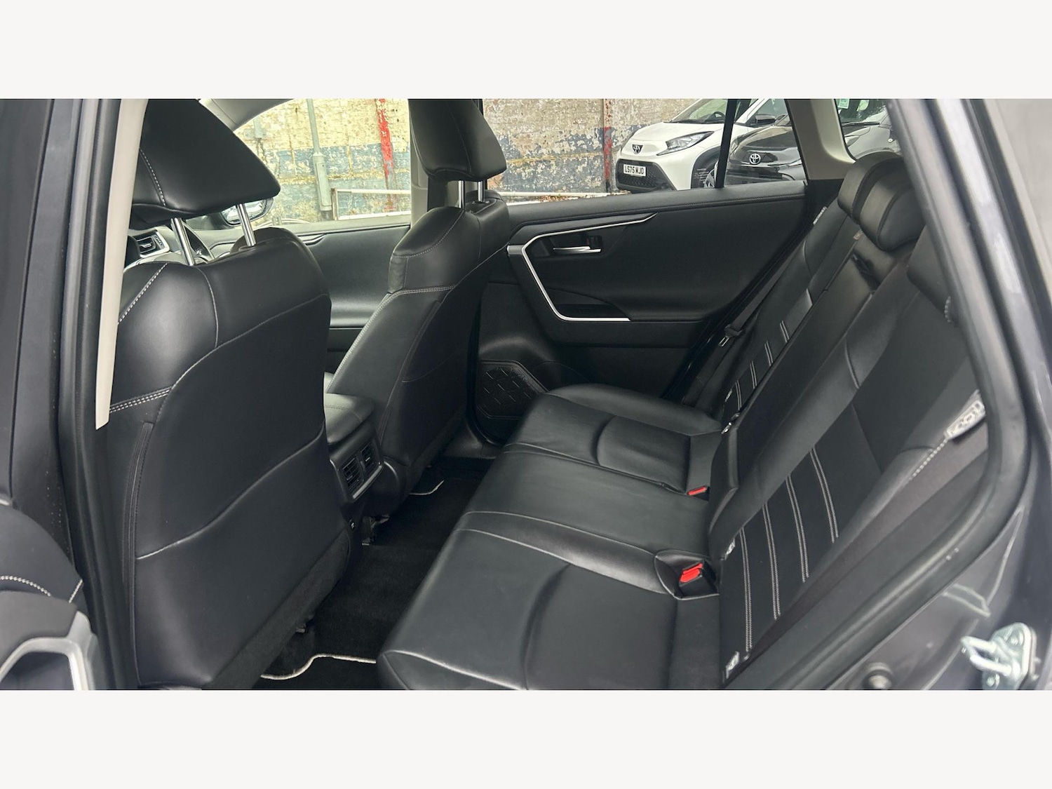 Used Toyota RAV4 2020 for sale - 76258996: Photo 15