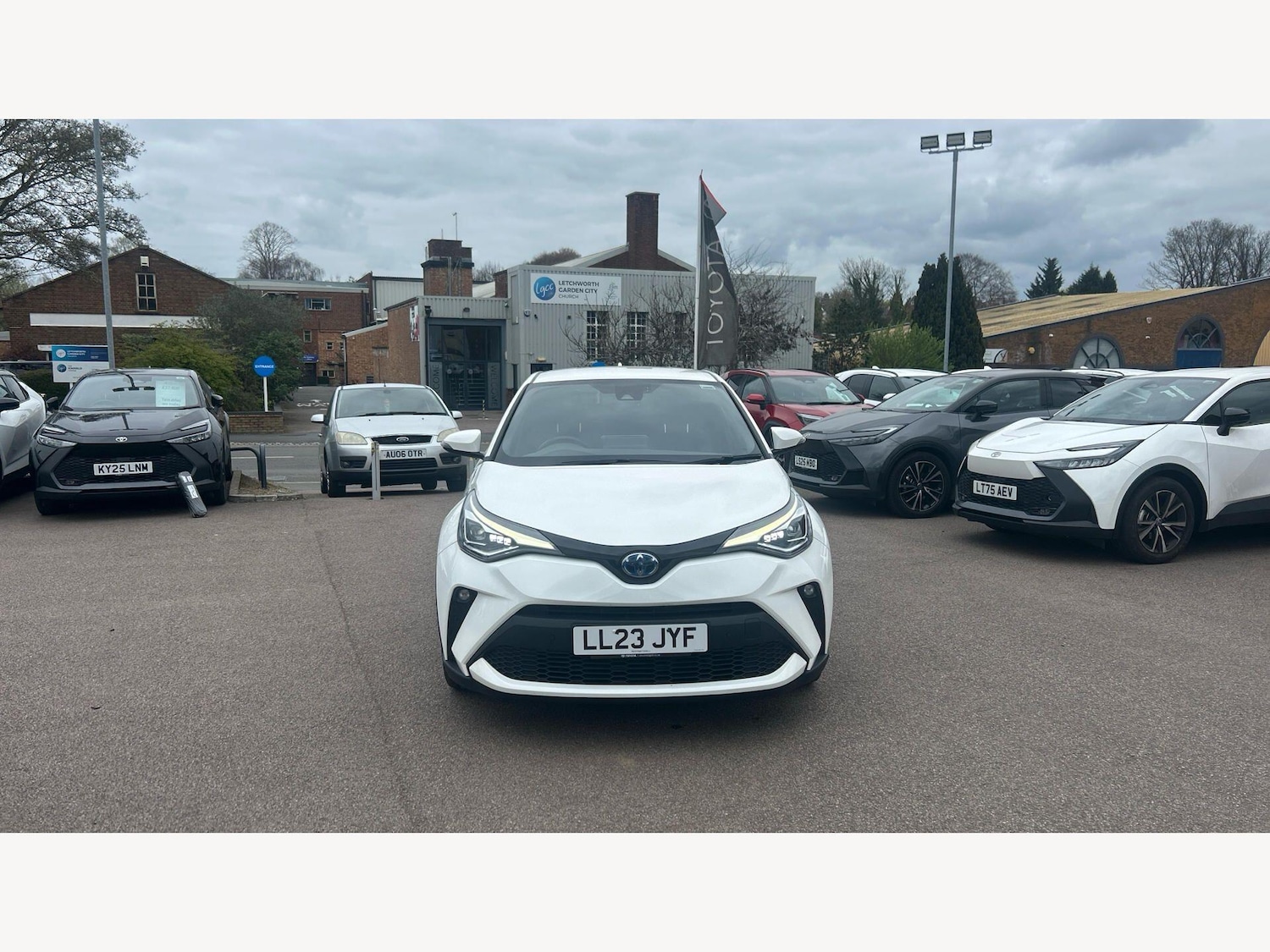 Used Toyota C-HR for sale - 78147951: Photo 24