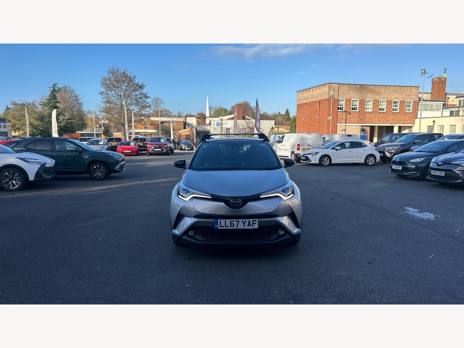 Used Toyota C-HR 2017 for sale - 76634114: Photo 17