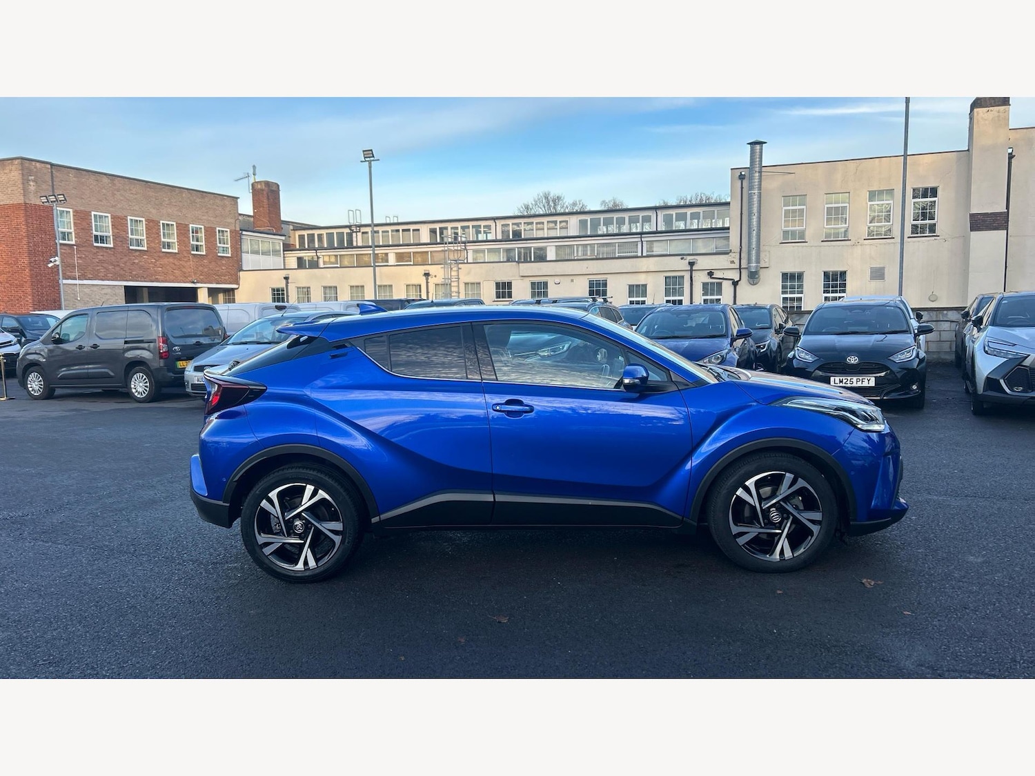 Used Toyota C-HR 2022 for sale - 76786381: Photo 18