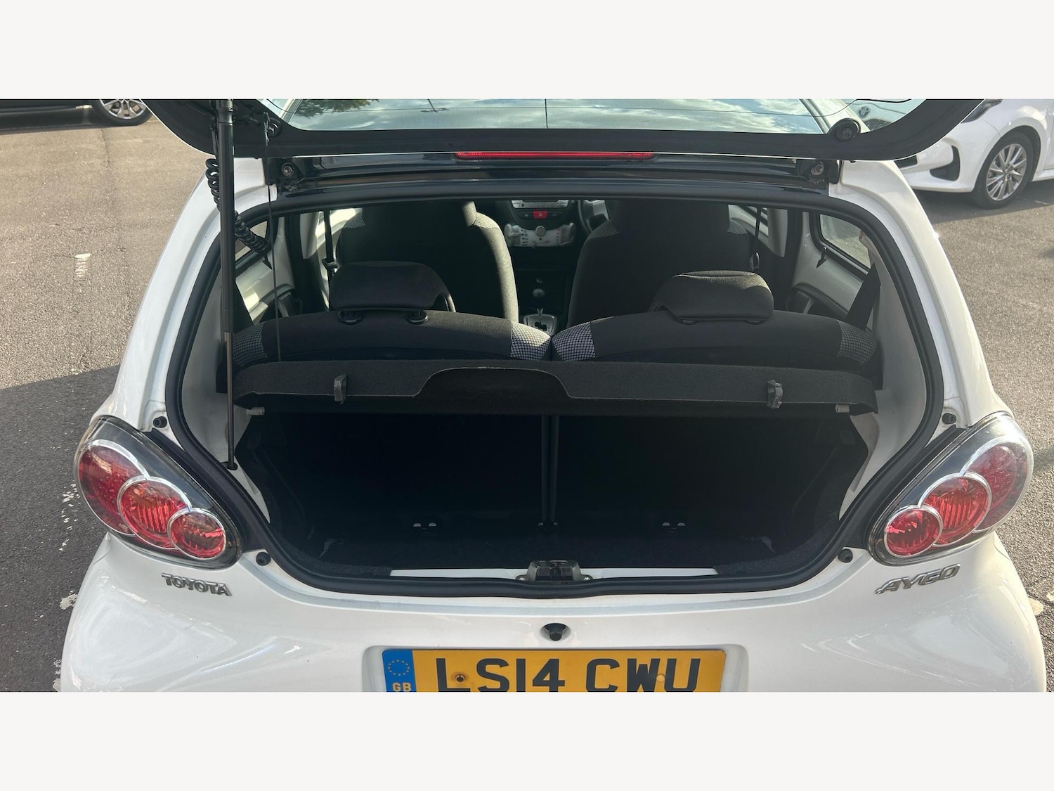 Used Toyota AYGO 2014 for sale - 76976105: Photo 16