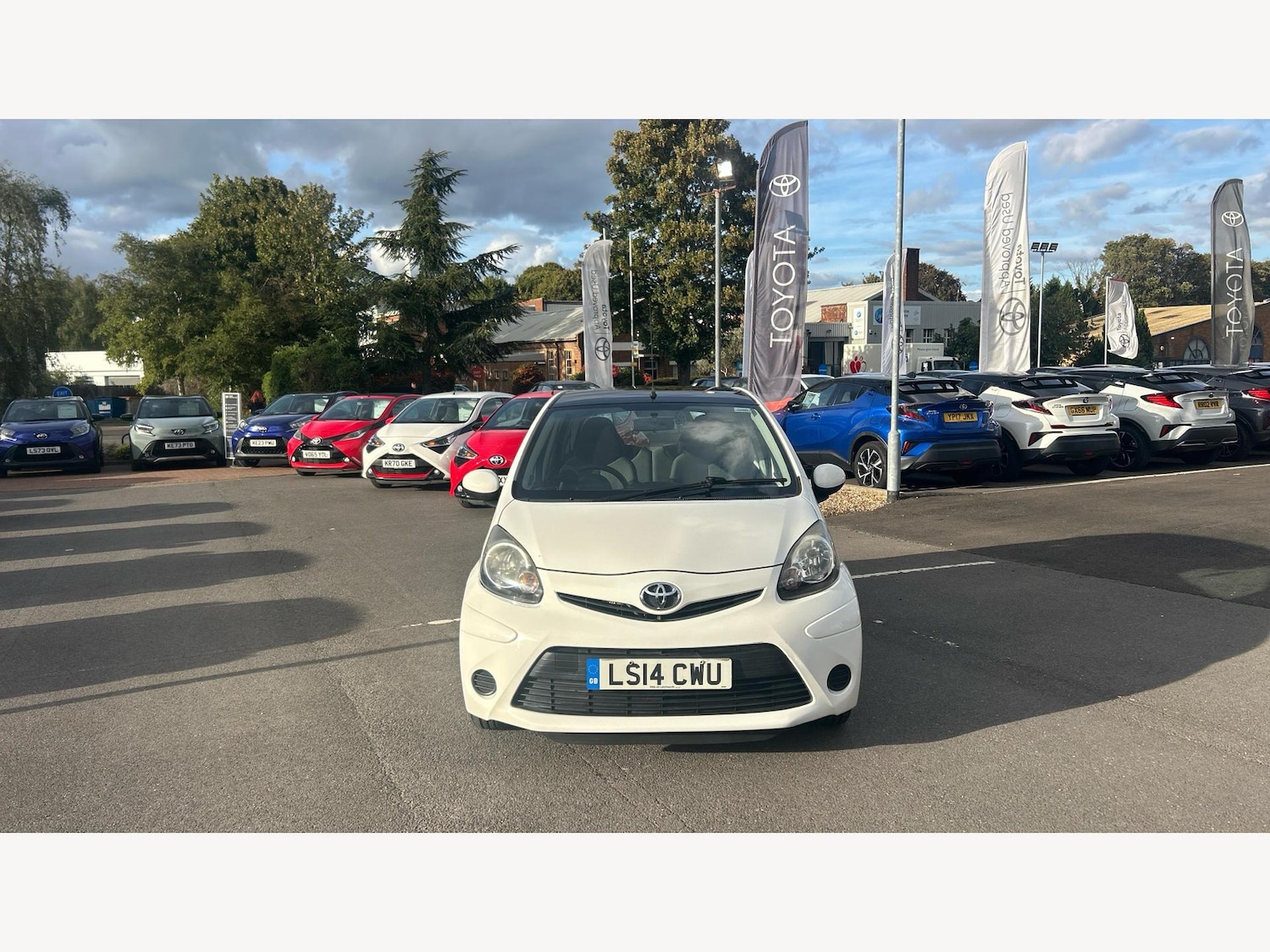 Used Toyota AYGO 2014 for sale - 76976105: Photo 17