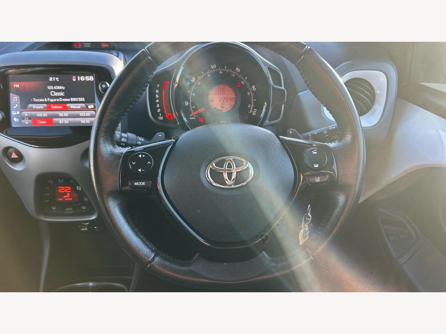 Used Toyota AYGO 2019 for sale - 76359839: Photo 10
