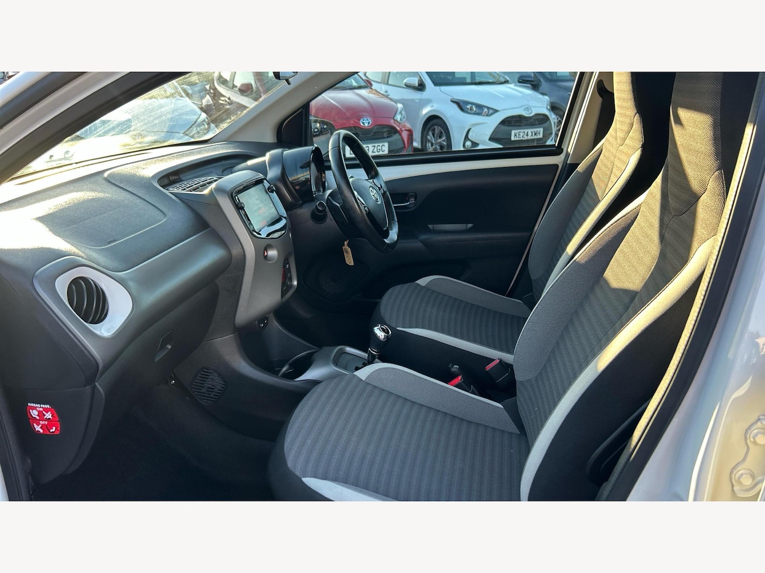 Used Toyota AYGO 2019 for sale - 76359839: Photo 12