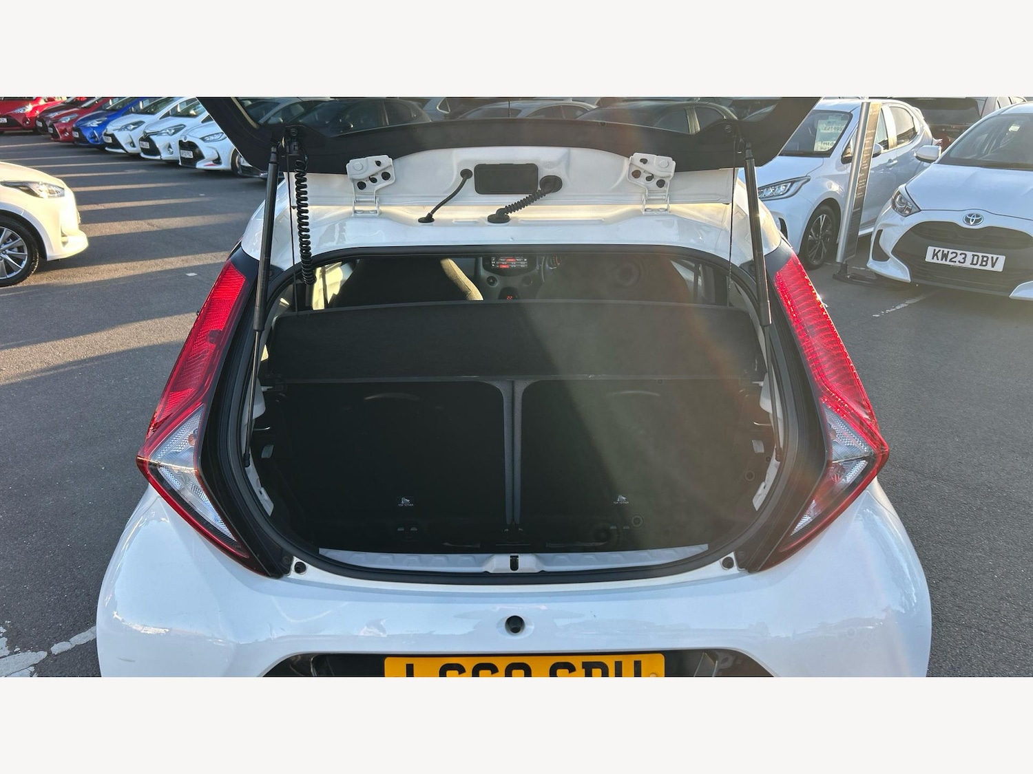 Used Toyota AYGO 2019 for sale - 76359839: Photo 16