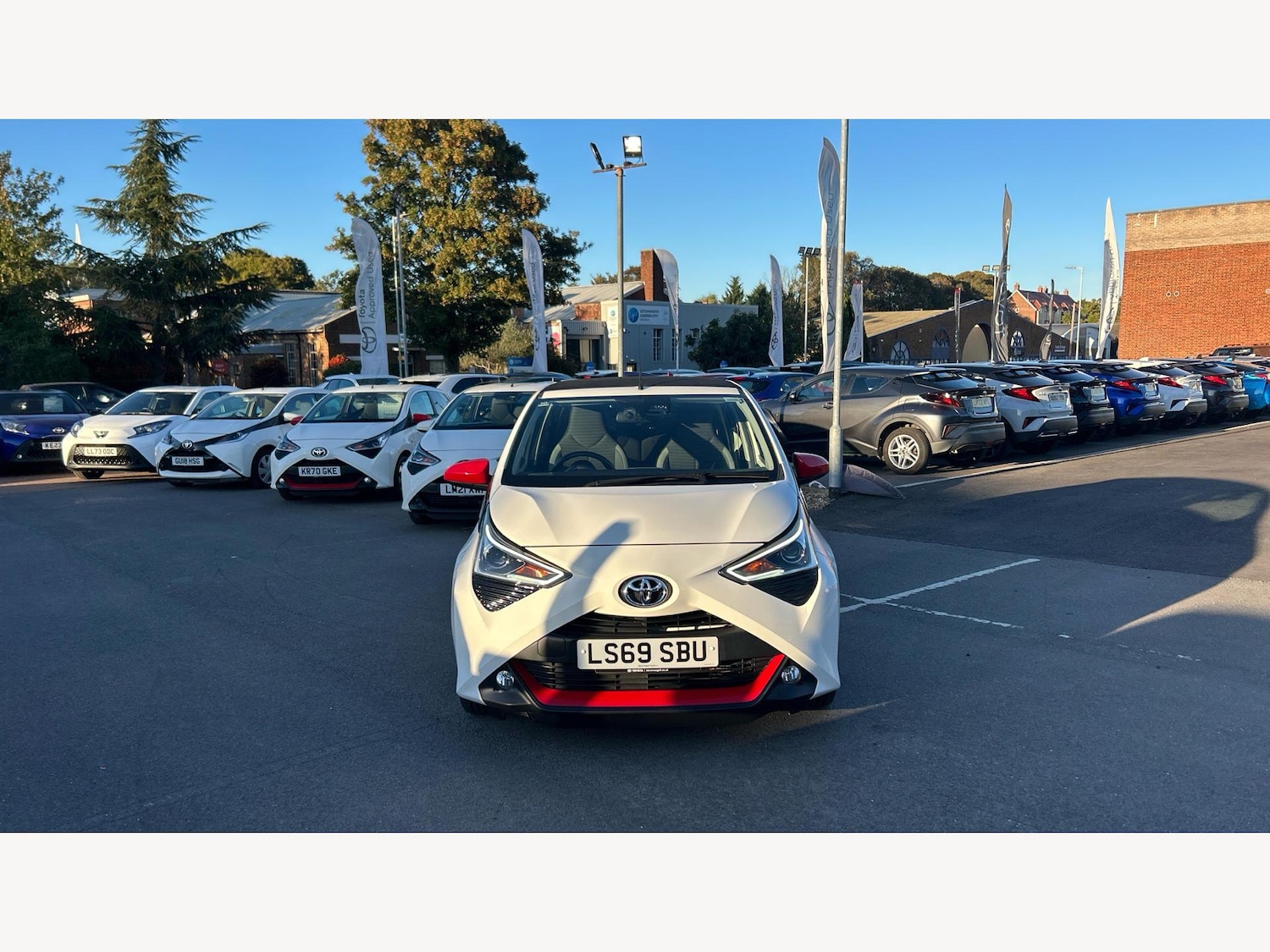 Used Toyota AYGO 2019 for sale - 76359839: Photo 17