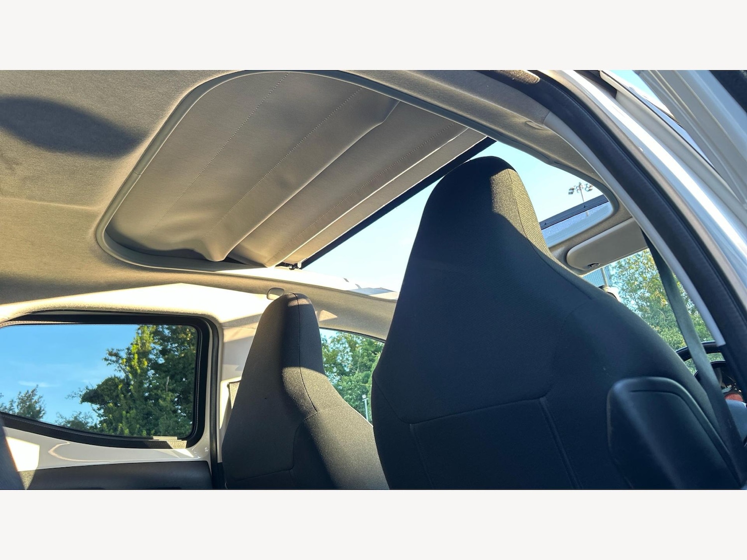 Used Toyota AYGO 2019 for sale - 76359839: Photo 22