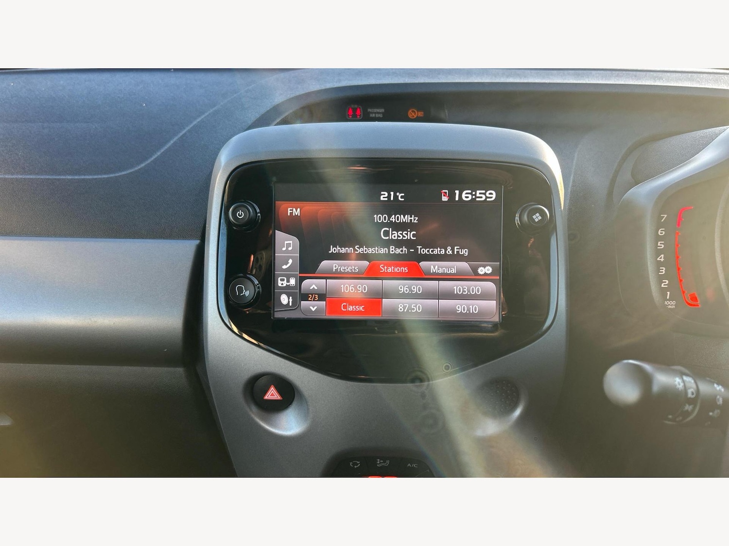 Used Toyota AYGO 2019 for sale - 76359839: Photo 9