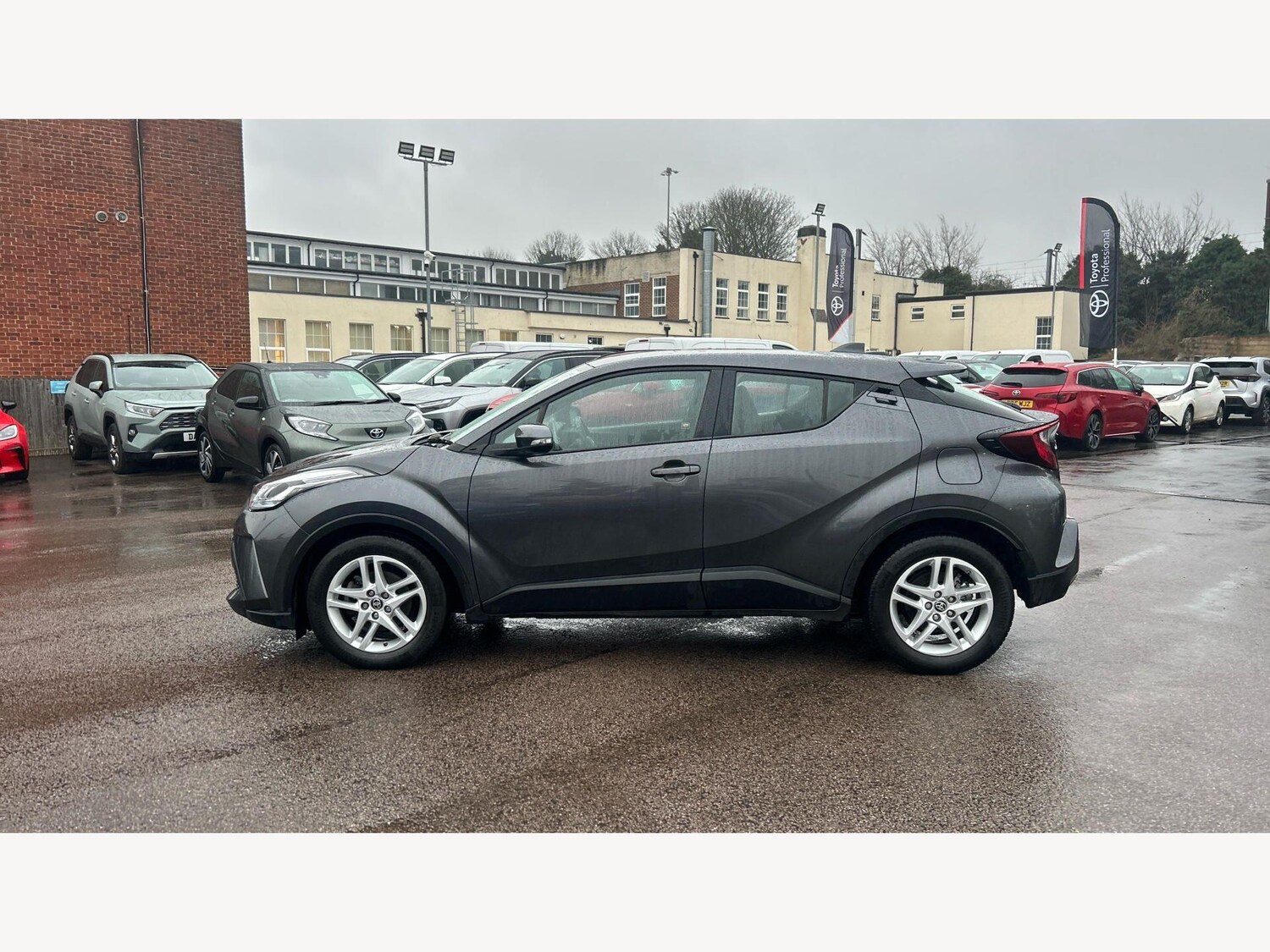 Used Toyota C-HR 2023 for sale - 78006865: Photo 19