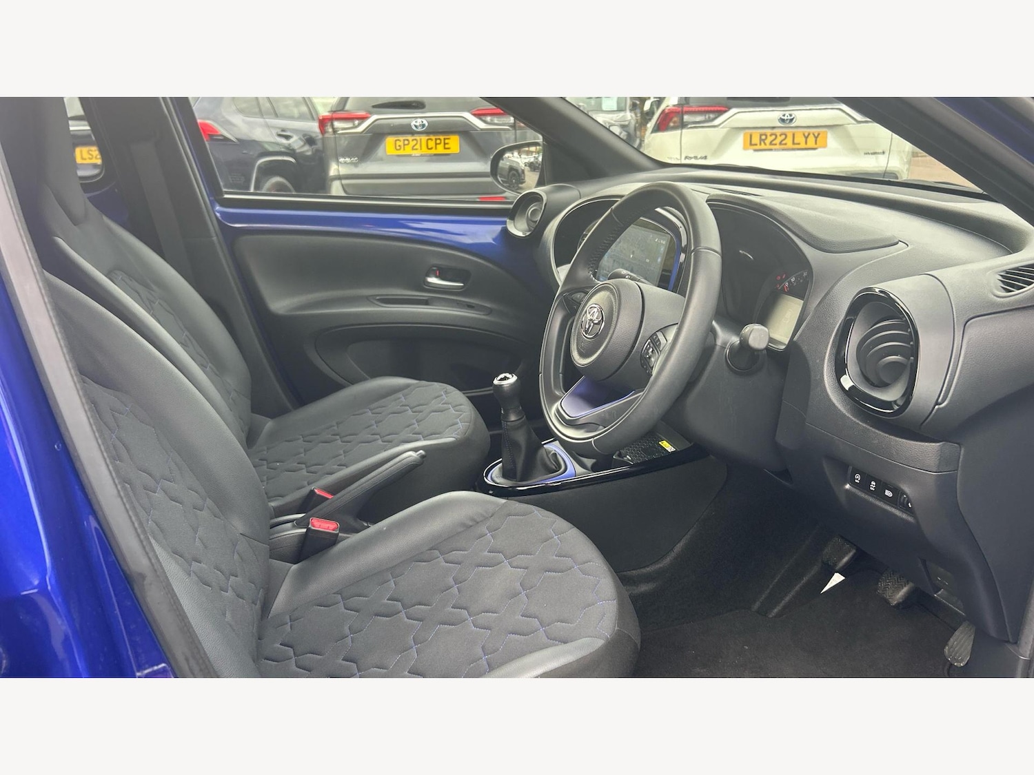 Used Toyota Aygo X 2023 for sale - 76432636: Photo 13