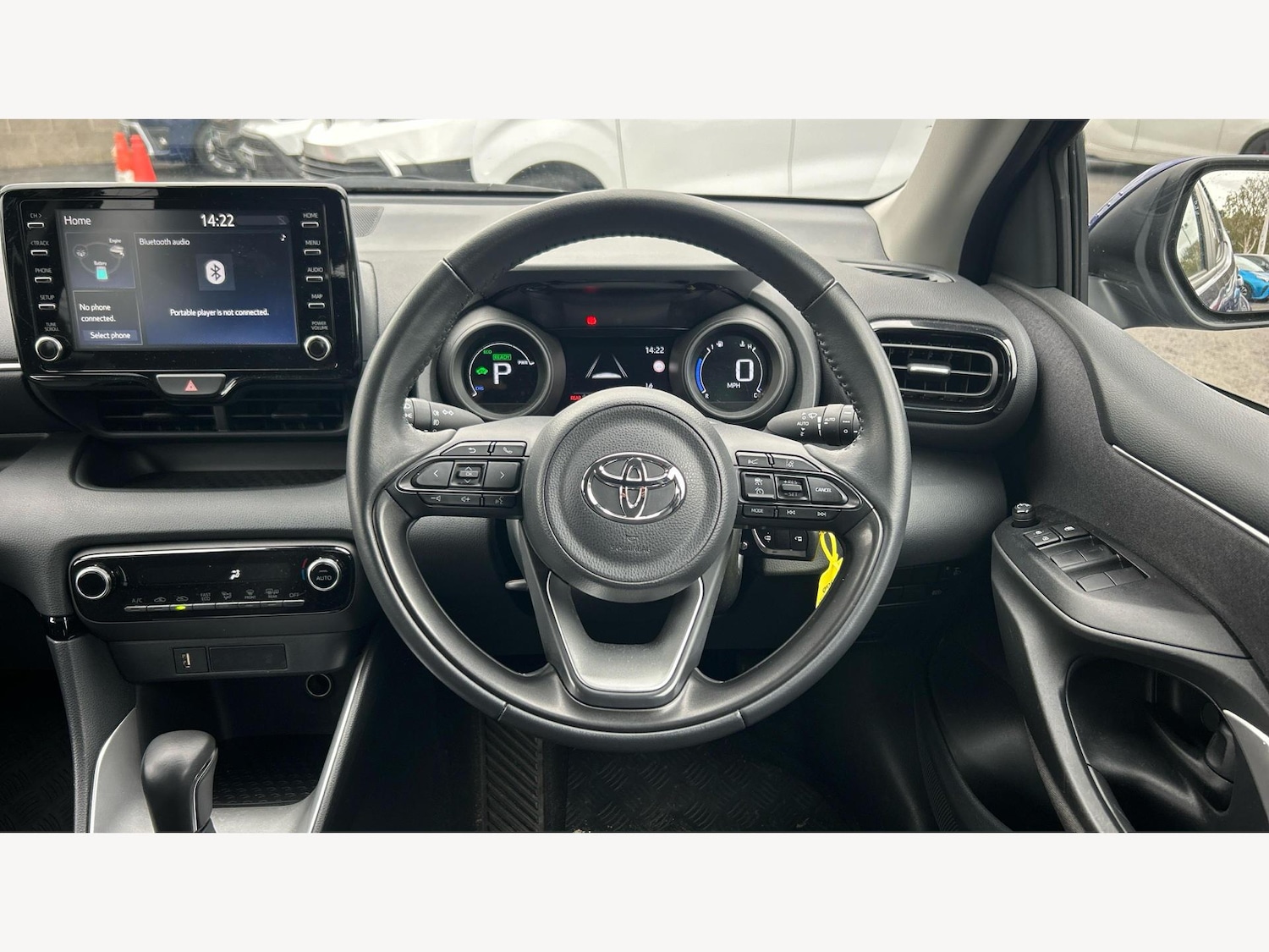 Used Toyota Yaris 2023 for sale - 76370858: Photo 8