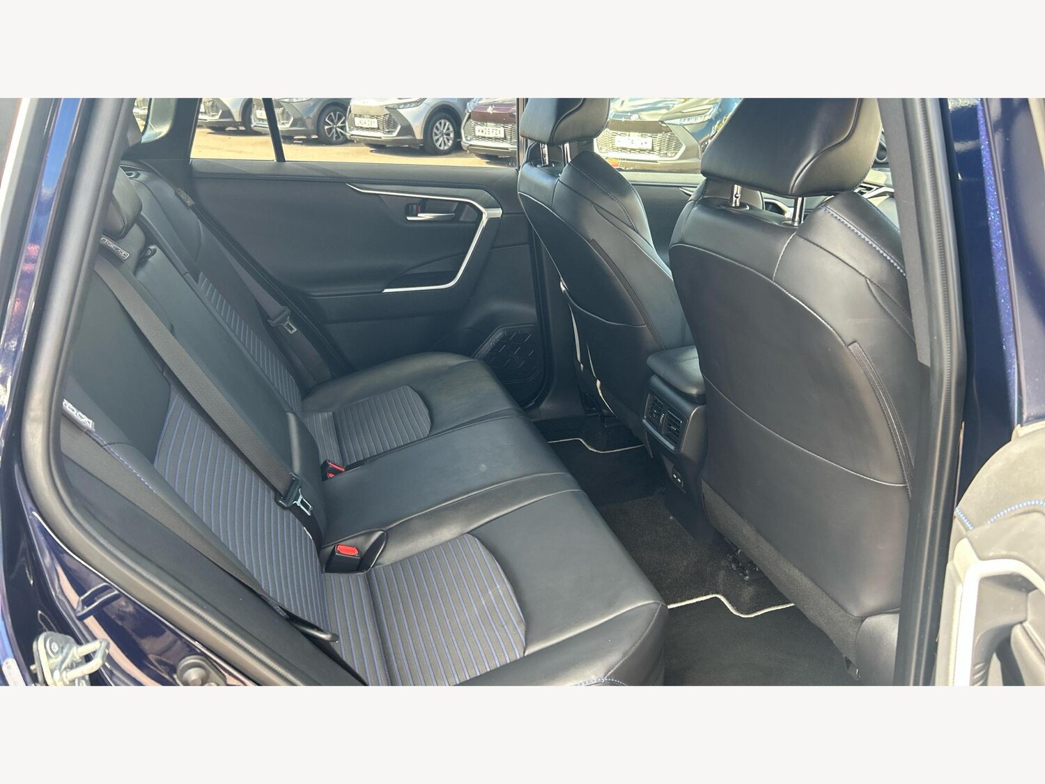 Used Toyota RAV4 2022 for sale - 76188663: Photo 14