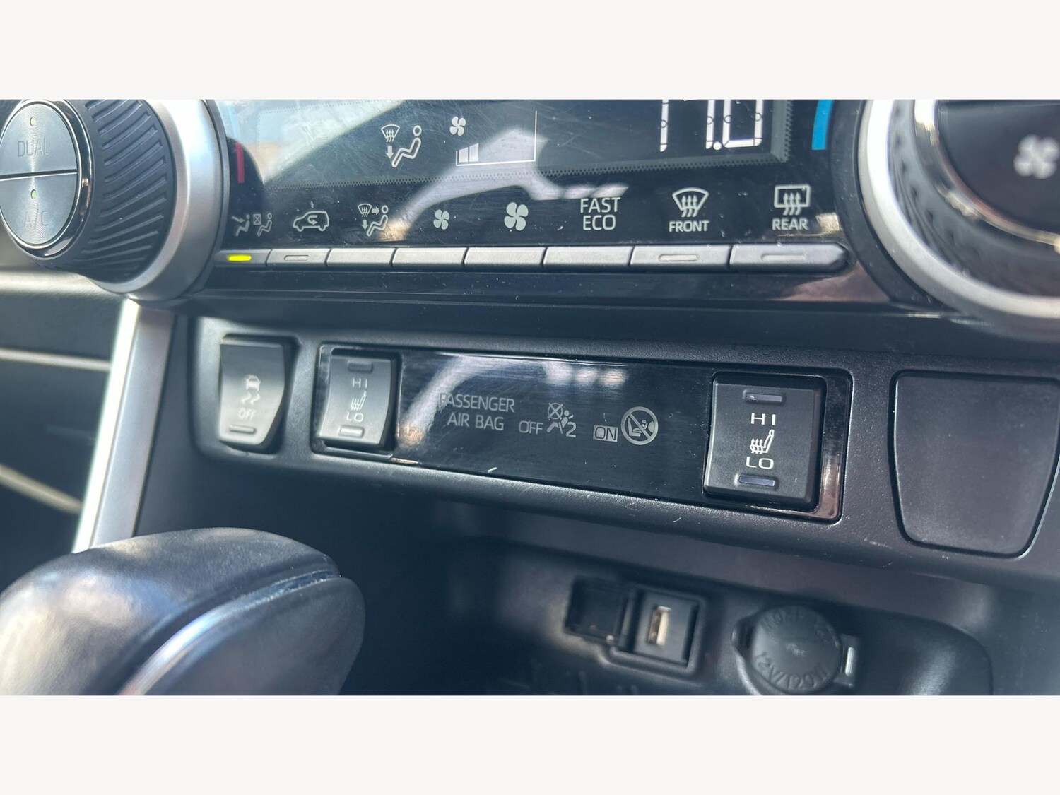 Used Toyota RAV4 2022 for sale - 76188663: Photo 22