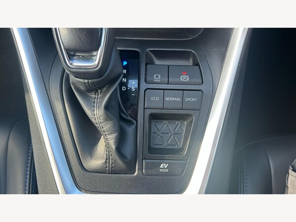 Used Toyota RAV4 2022 for sale - 76188663: Photo 23