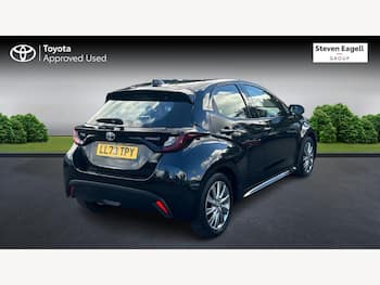 Used Toyota Yaris 2023 for sale - 79847811: Photo