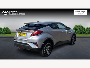 Used Toyota C-HR 2017 for sale - 79279656: Photo