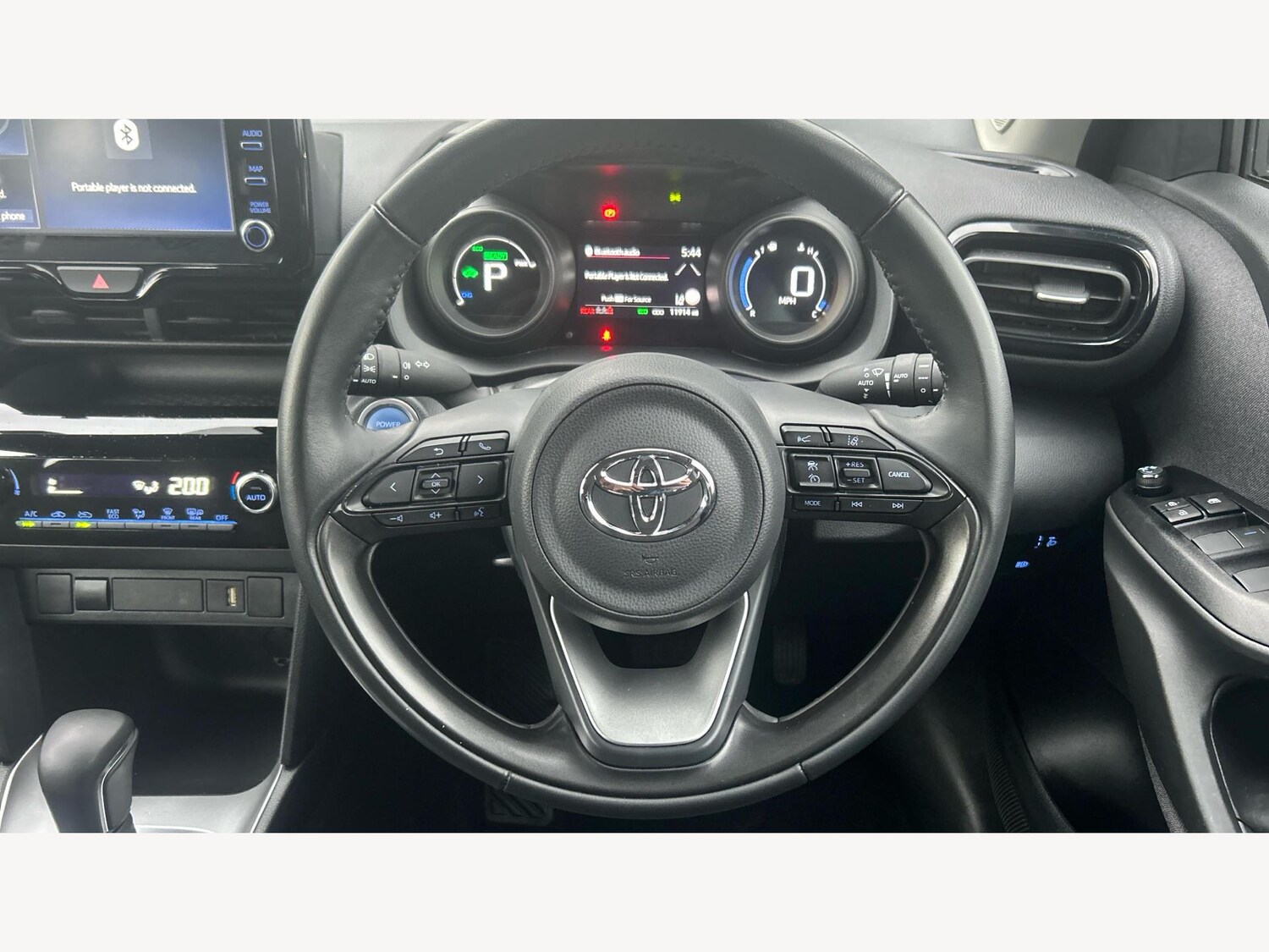 Used Toyota Yaris Cross 2024 for sale - 76336635: Photo 10