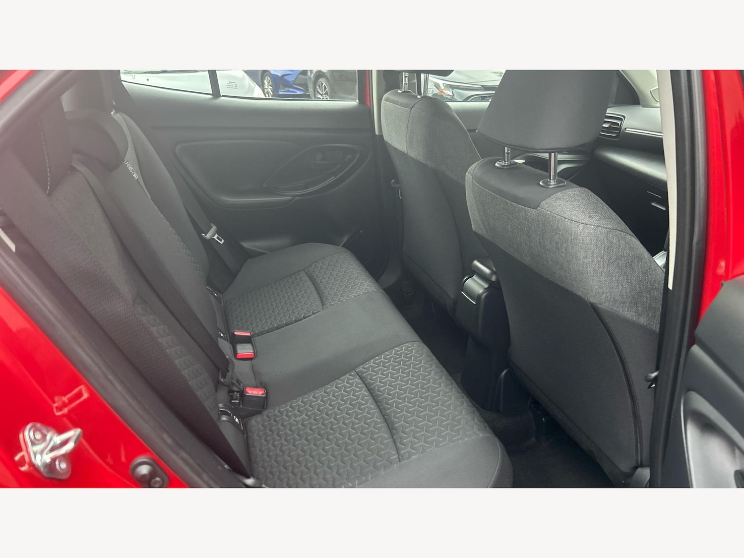 Used Toyota Yaris Cross 2024 for sale - 76336635: Photo 14