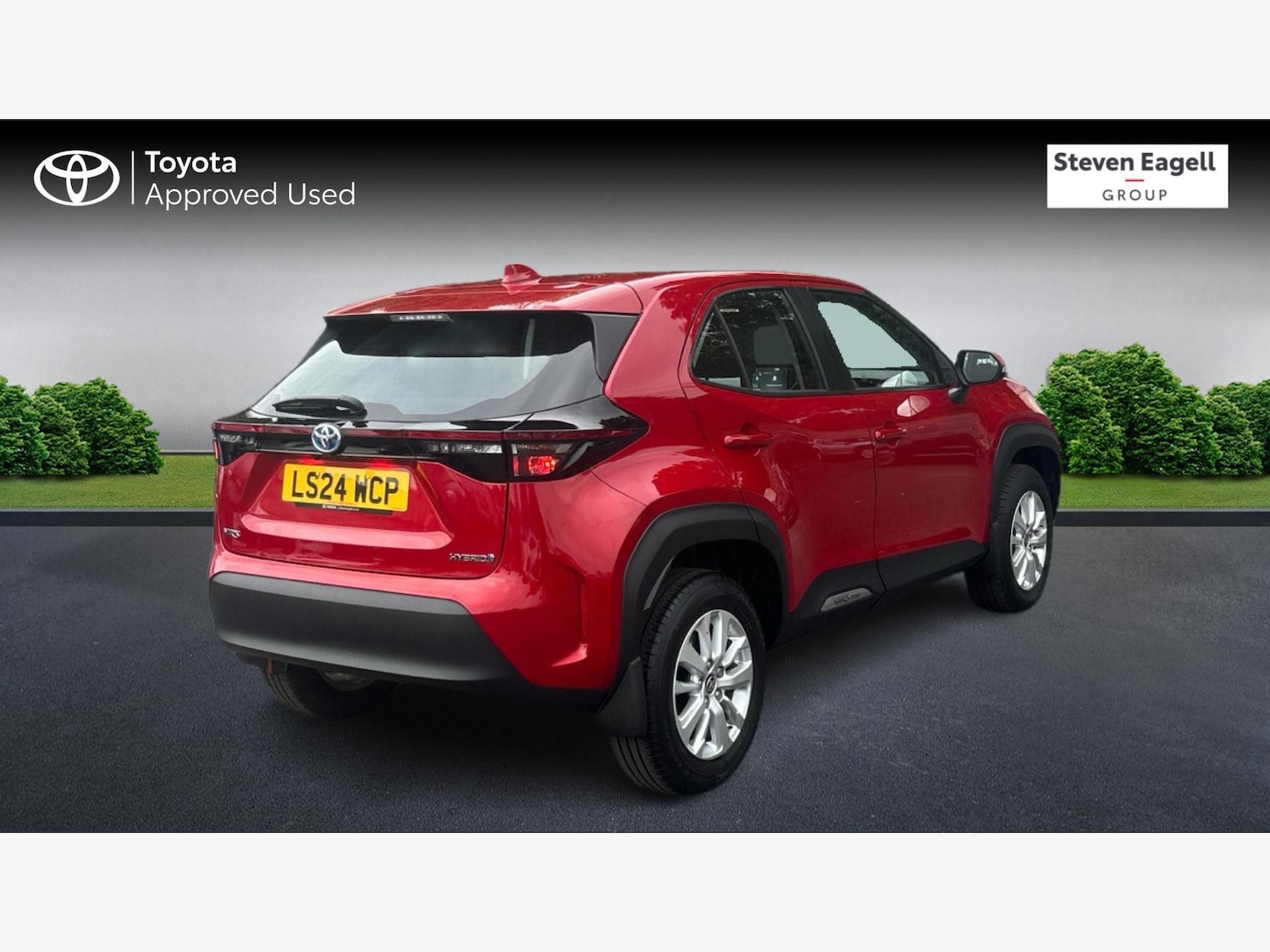 Used Toyota Yaris Cross 2024 for sale - 76336635: Photo 2