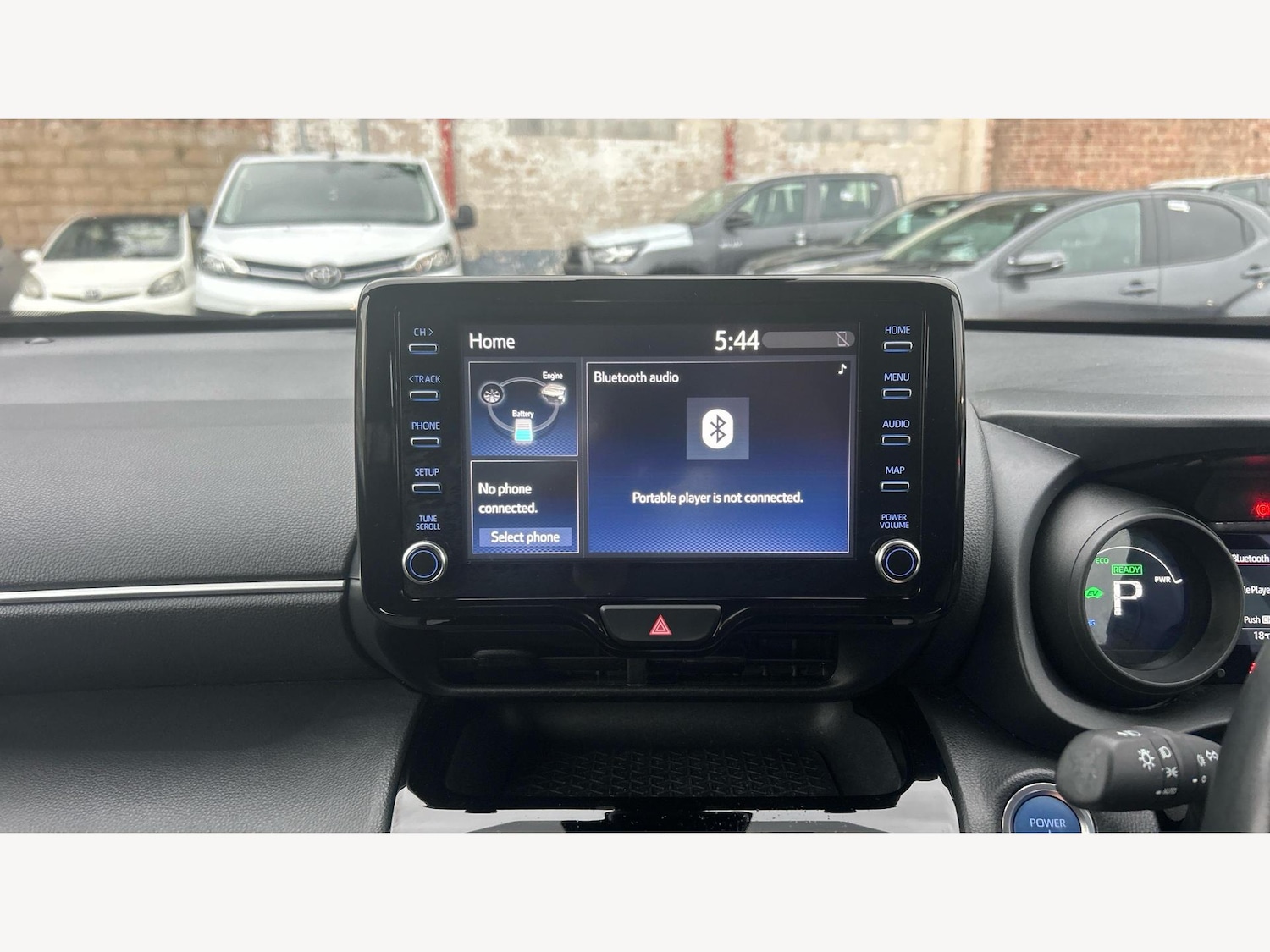 Used Toyota Yaris Cross 2024 for sale - 76336635: Photo 9