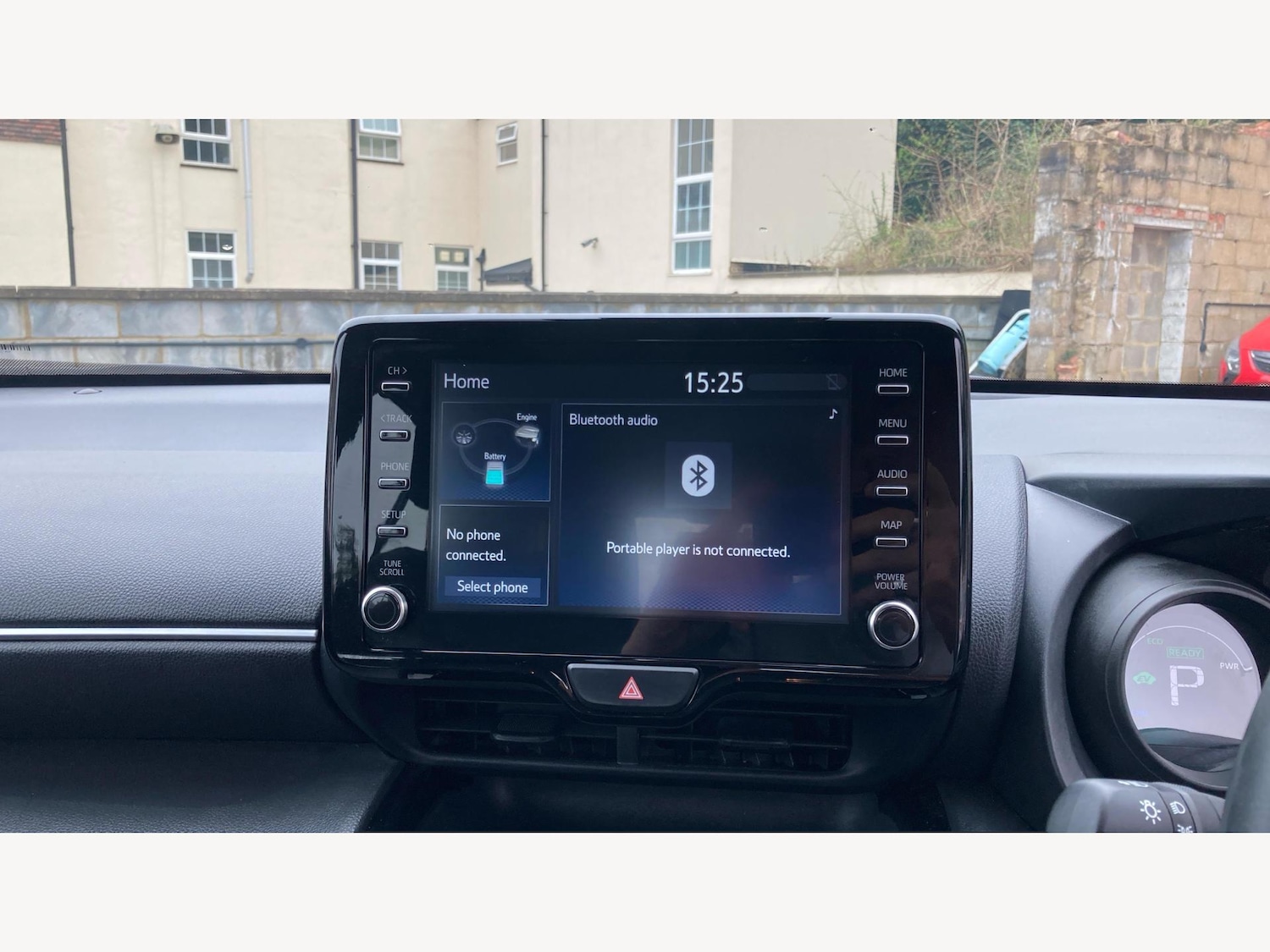 Used Toyota Yaris Cross 2024 for sale - 77343763: Photo 9