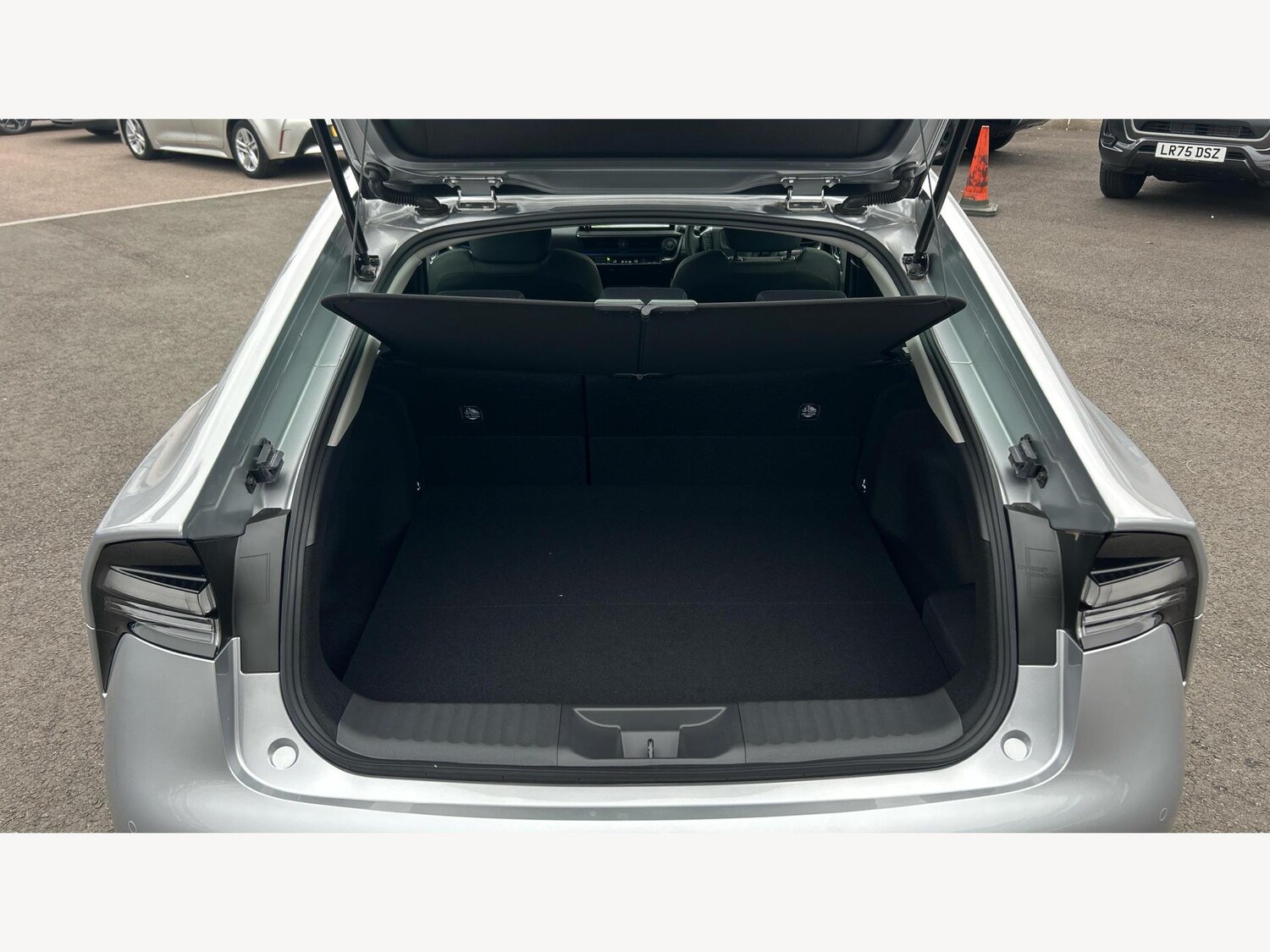 Used Toyota Prius 2025 for sale - 78048191: Photo 16